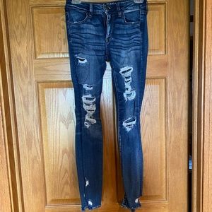 Destroyed Jeans